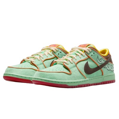 Nike SB Dunk Low Rodeo Tourmaline 2.jpg