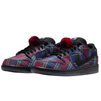 Nike SB Dunk Low Nardwuar2.jpg