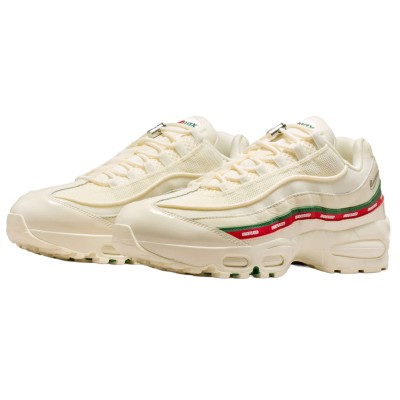 Nike Air Max 95 SP Undefeated Sail2.jpg