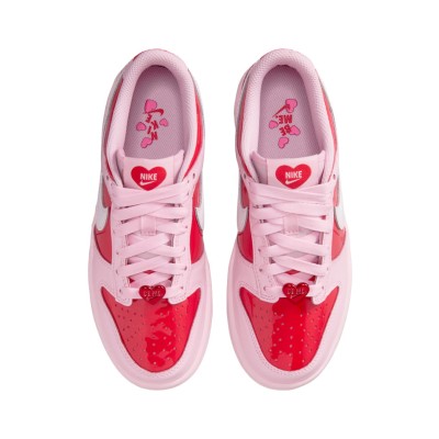Nike Dunk Low Valentine's Day (2026) (GS)3.jpg