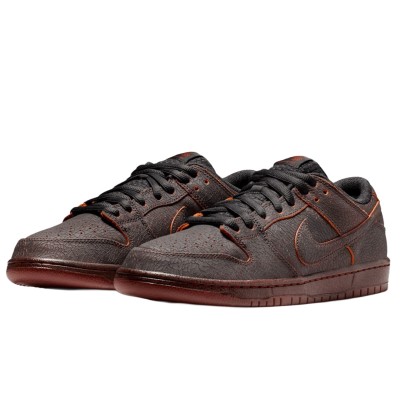 Nike Dunk SB Low Krampus2.jpg