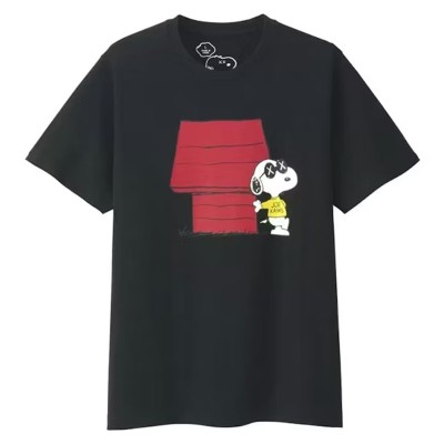 KAWS x Uniqlo x Peanuts Joe Kaws Doghouse Tee Black