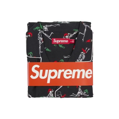 Supreme Hanes Holiday Pajama Set Black2.jpg