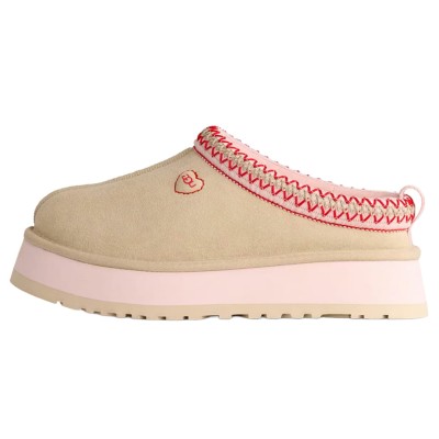 UGG Tazz Love '26 Slipper Sea Salt Rosetta (W).jpg