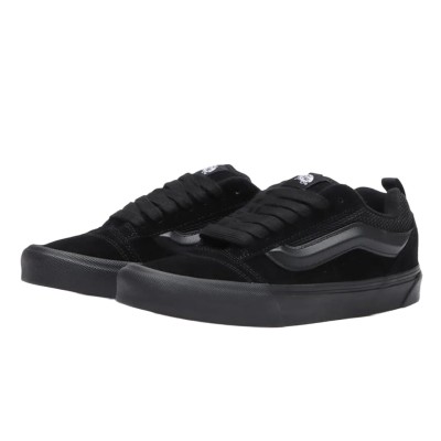 Vans Knu Skool Triple Black2.jpg