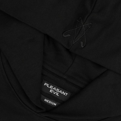 Pleasant Evil Skeleton Hoodie Black2.jpg