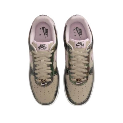 Nike Air Force 1 Low '07 LV8 Patent Camo Pink3.jpg