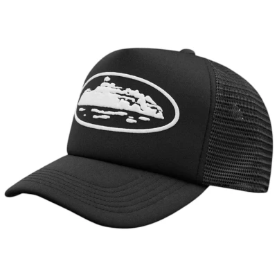 Corteiz Island Puff Print Trucker Hat Black.jpg