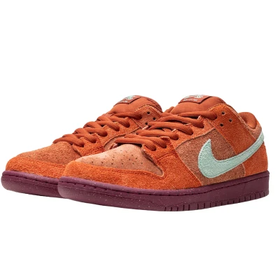 Nike SB Dunk Low Mystic Red Rosewood2.jpg