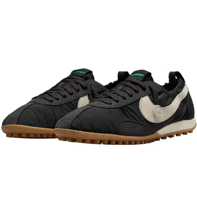 Nike Moon Shoe SP Jacquemus Off Noir (W)2.jpg