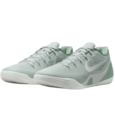 Nike Kobe 9 EM Low Protro Light Silver Steam2.jpg