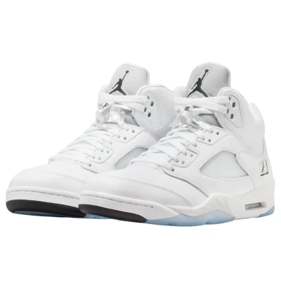 Jordan 5 Retro White Metallic (2026)2.jpg