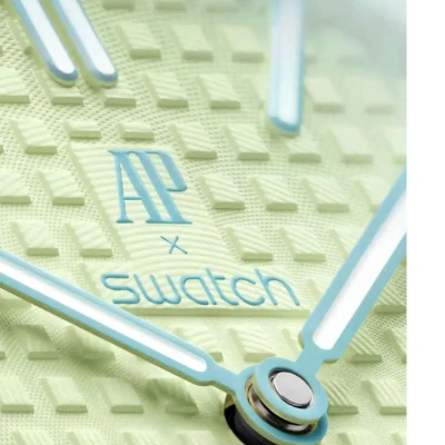 Swatch Audemars Piguet Royal Pop Collection Pocket Watch Blaue Acht3.jpg
