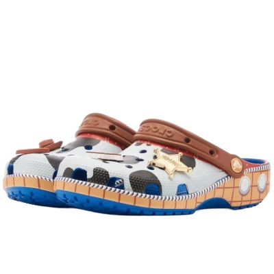 Crocs Classic Clog Toy Story Woody2.jpg