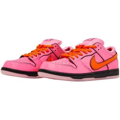 Nike SB Dunk Low The Powerpuff Girls Blossom.jpg
