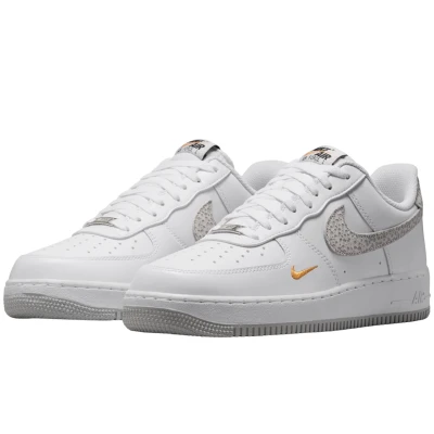 Nike Air Force 1 Low '07 White Kumquat Grey Fog2.jpg