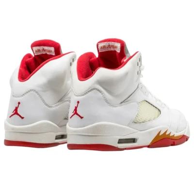 Jordan 5 Retro Sunset (2026) (W)3.jpg