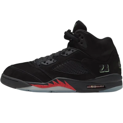 Jordan 5 Retro Halloween.jpg