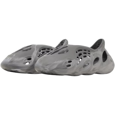 yeezy foam runner granite IE4931.jpg
