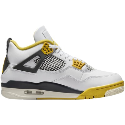 Jordan 4 Vivid Sulfur 5.jpg