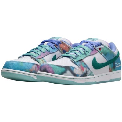 Nike SB Dunk Low x Futura Laboratories 7.jpg