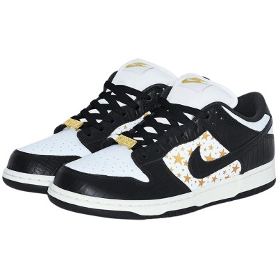 Nike SB Dunk Low Supreme Stars Black 2.jpg