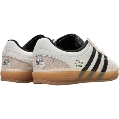 adidas Gazelle Indoor Bad Bunny 3.jpg