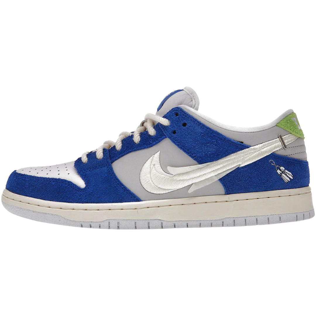 Dunk Low Pro SB Gardenia x Fly Streetwear